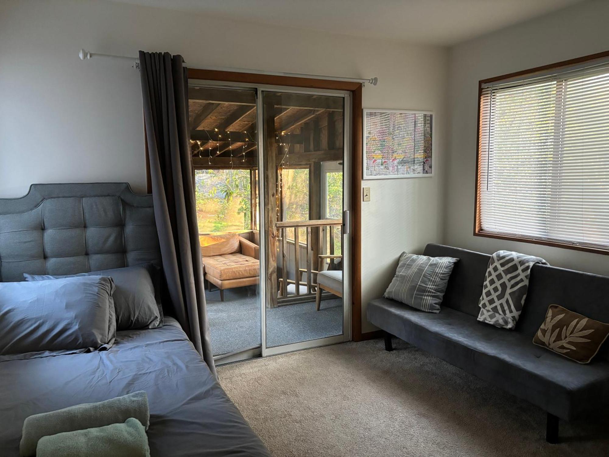 Ambiance - King Bed Cabin, Jetted-Tub & Fireplace Tobyhanna Eksteriør bilde