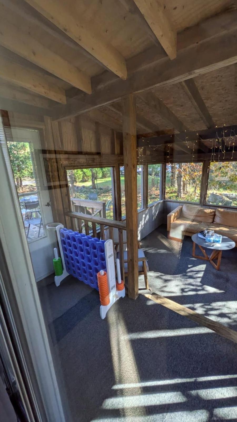 Ambiance - King Bed Cabin, Jetted-Tub & Fireplace Tobyhanna Eksteriør bilde